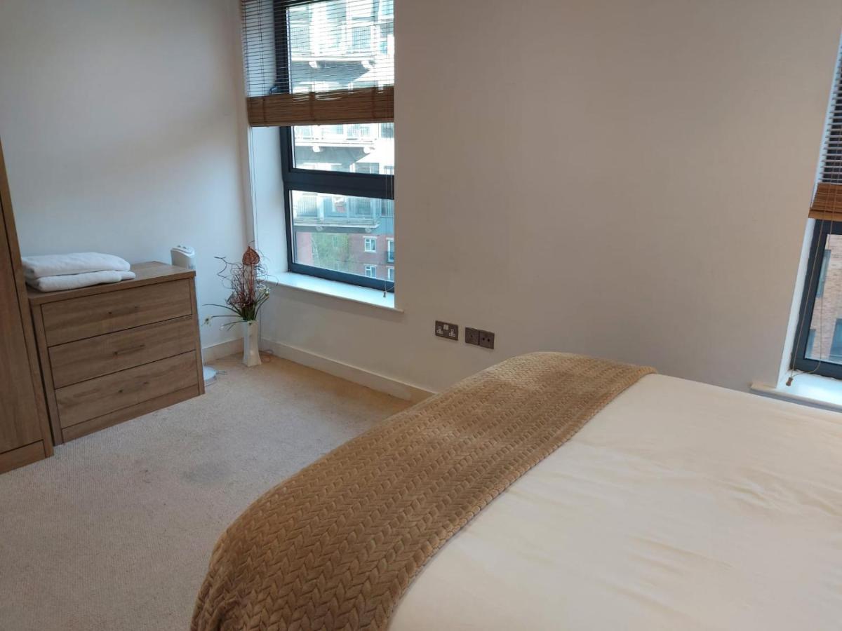 City 2 Bed, 2 Bath, Free Parking & Wifi 셰필드 외부 사진
